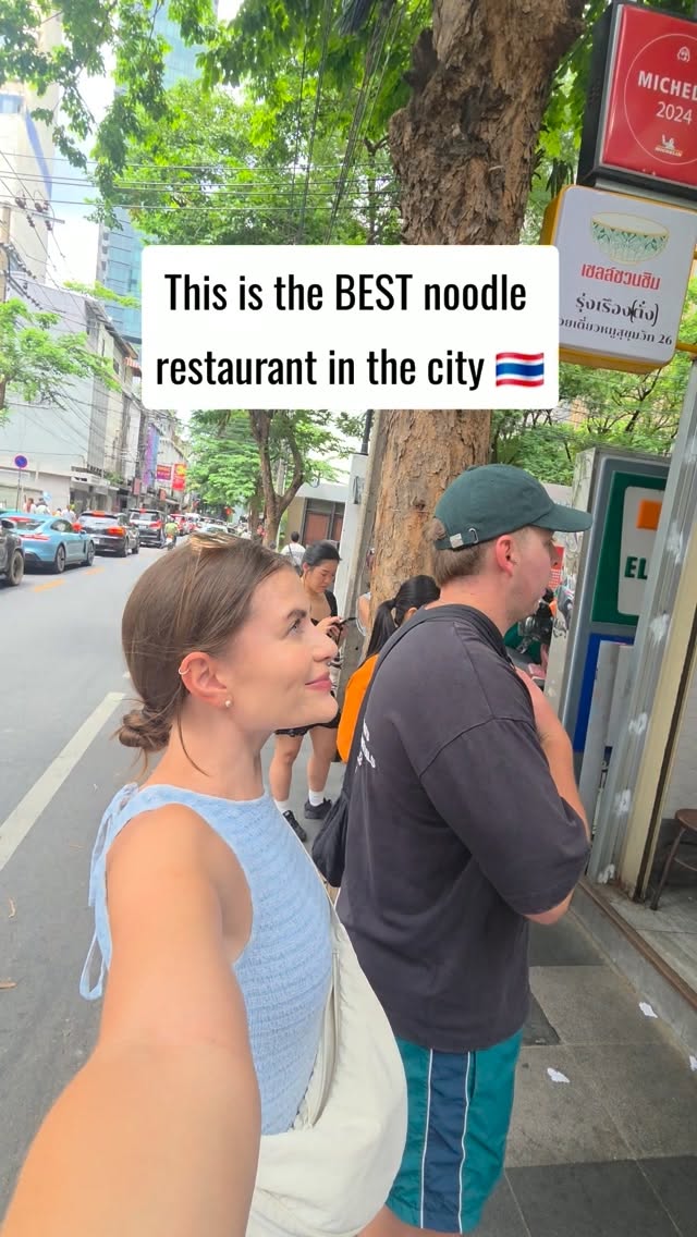 Bangkok Pork Noodle Shop Features Popular Dishes