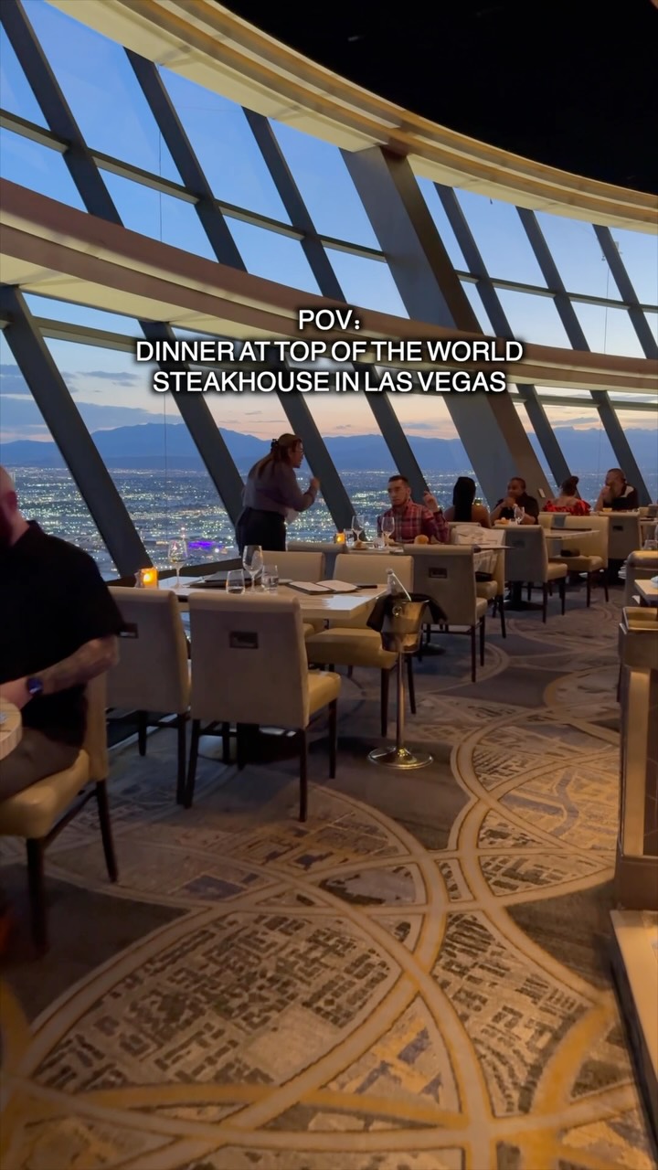 Las Vegas Steakhouse Offers Rotating City Views