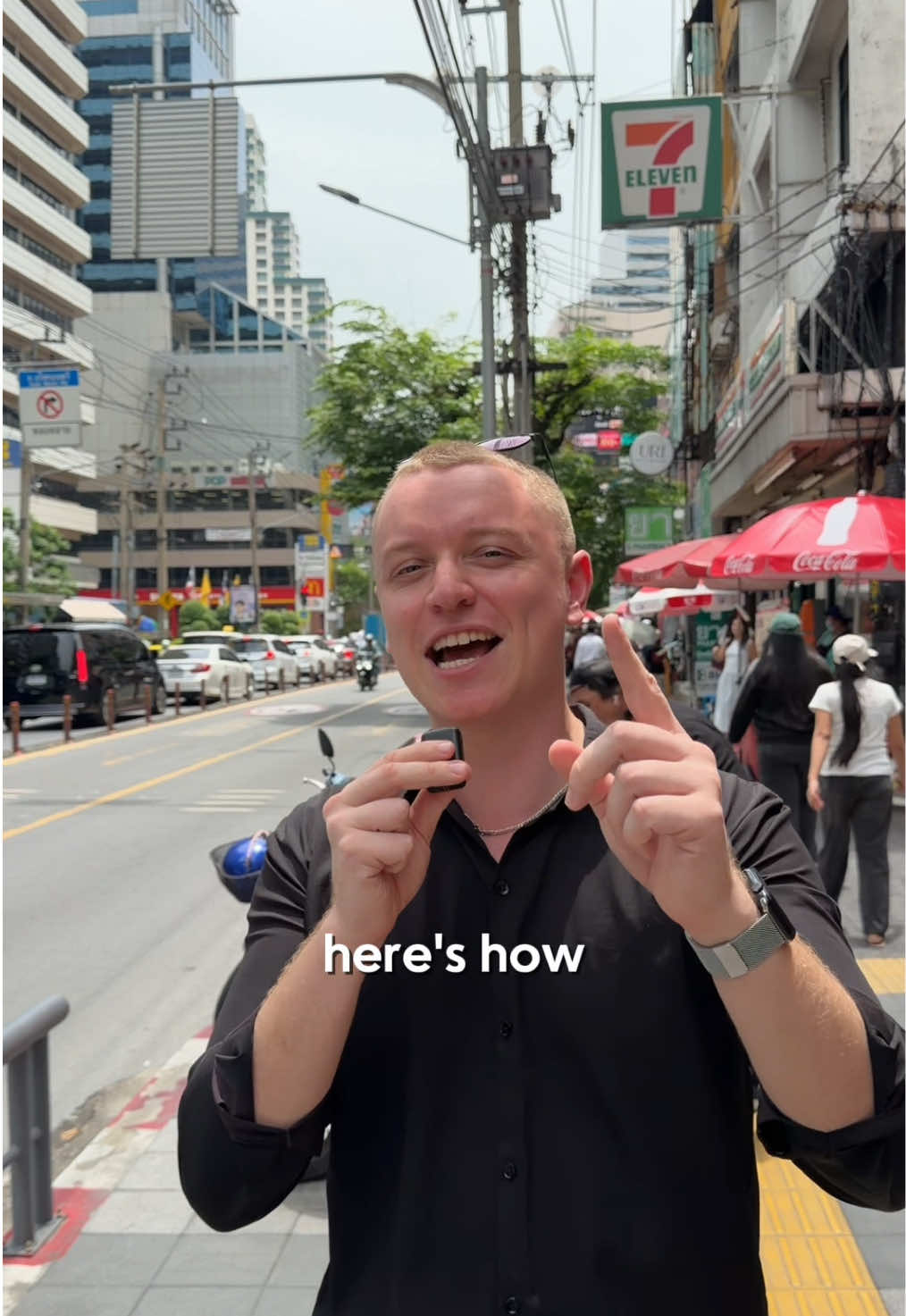 Bangkok's Top Muay Thai, Market, and Cafe Spots