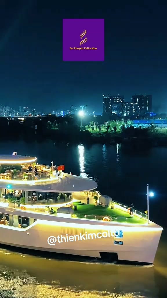 Ho Chi Minh City Skyline Luxury Cruise Experience