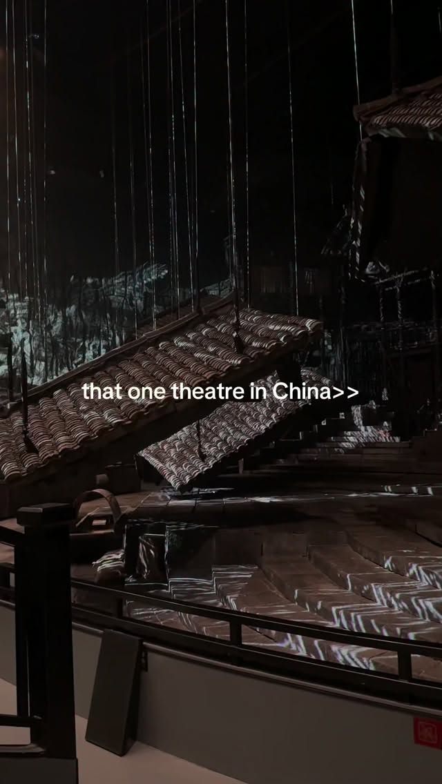 Chongqing Grand Theatre Performance Features 1949 Theme