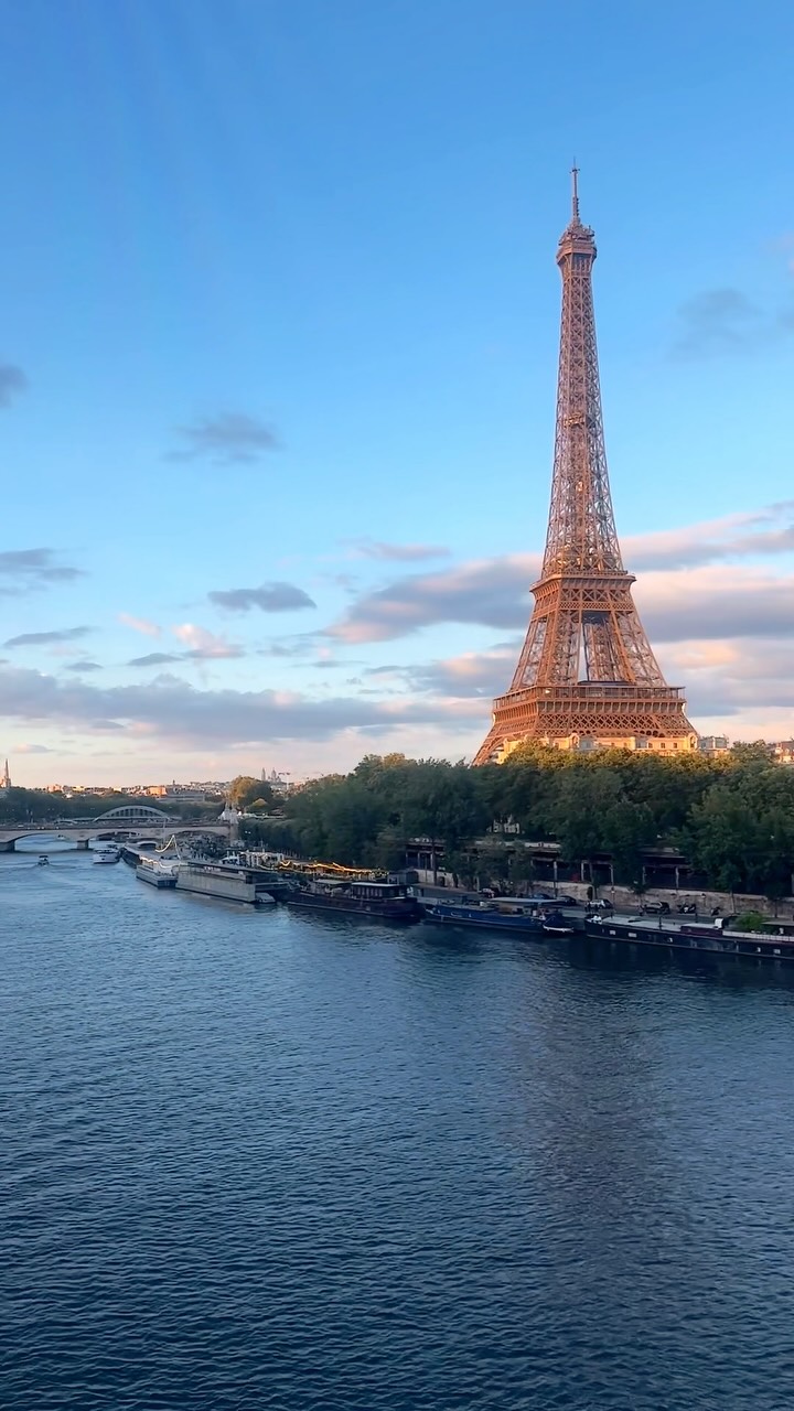 Paris Metro Line 6 Eiffel Tower Views
