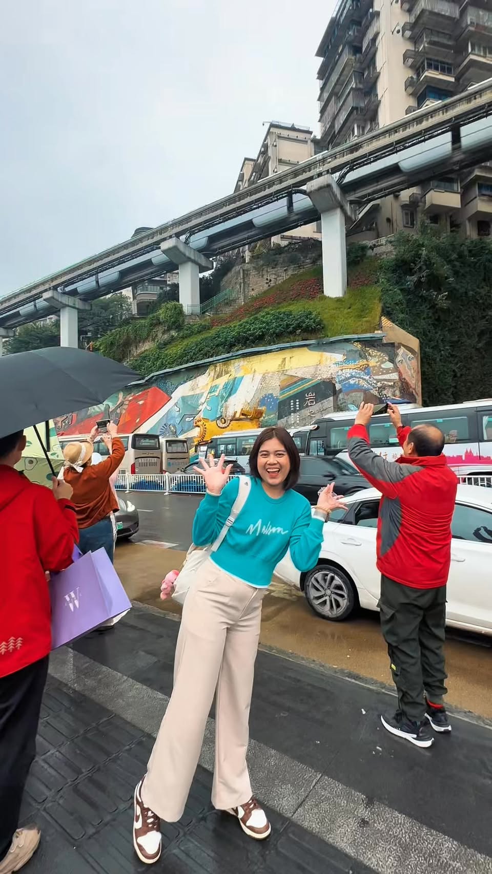 Chongqing's Unique Landmarks and Ancient Town