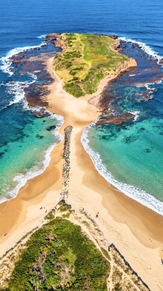 Coastal Escapes: Beaches and Parks Near Sydney