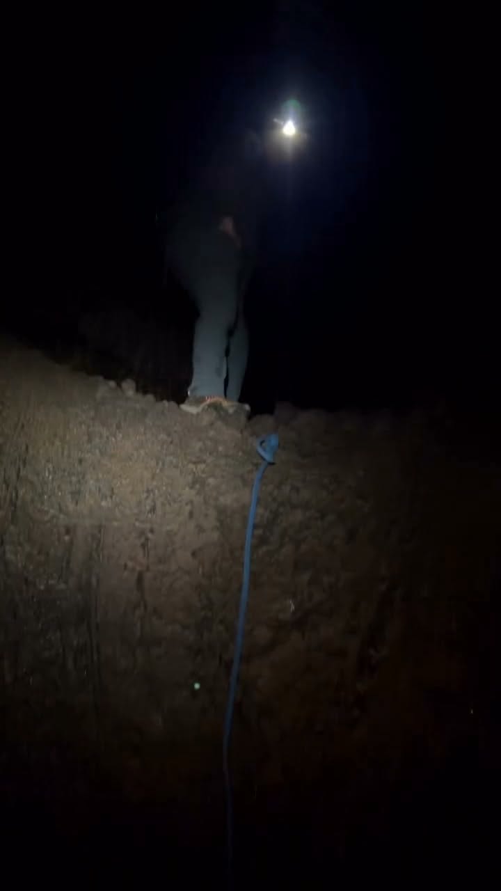 Hiking Through Ape Cave Lava Tube