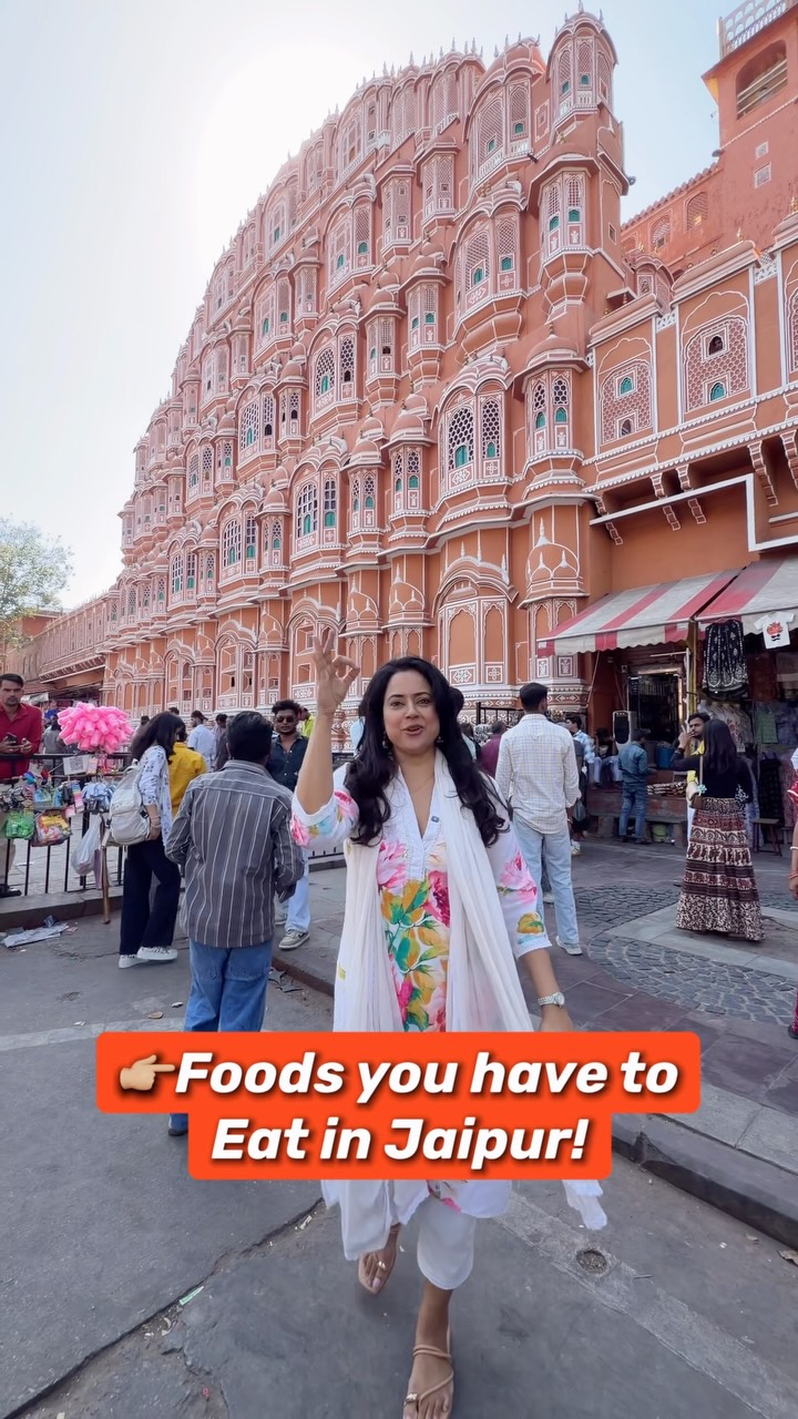 Jaipur's Top Food Destinations And Shopping Spots