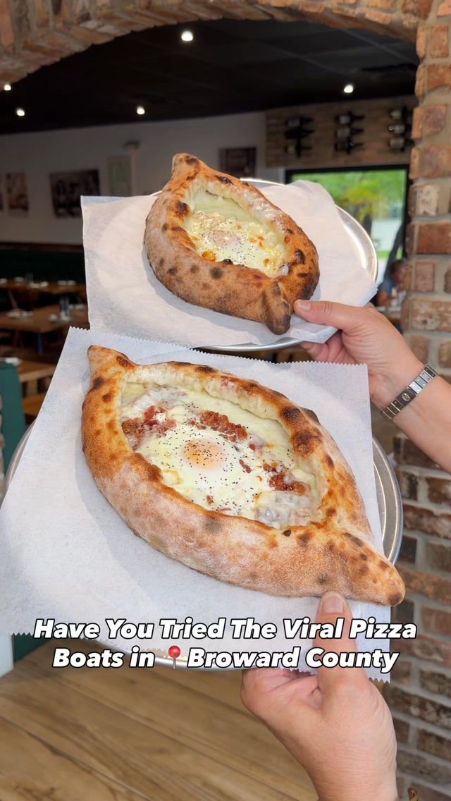 Bella Roma Offers Pizza Boats and Pasta