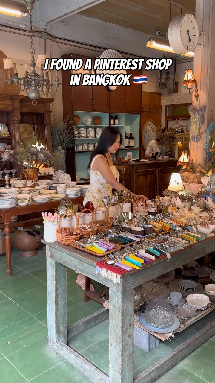 Oyster and Things: Bangkok's Vintage Sea-Themed Shop