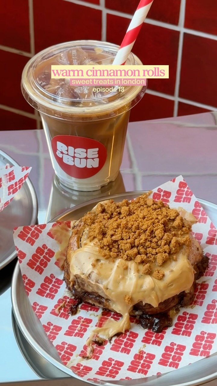 London Bakery Features Warm Cinnamon Rolls