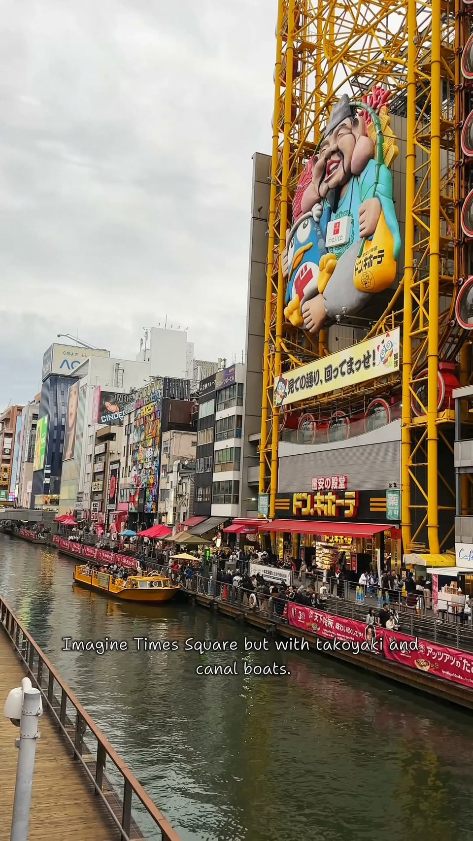 One Day Exploring Osaka's Landmarks and Flavors