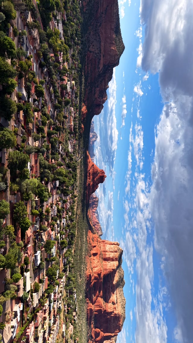 Red Rock Formations Of Sedona