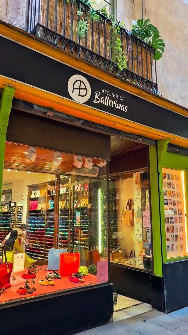 Barcelona Shoe Shop Offers Elegant Ballet Flats