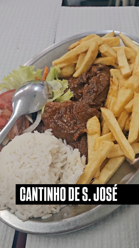 Lisbon's Cantinho de São José Restaurant Showcased