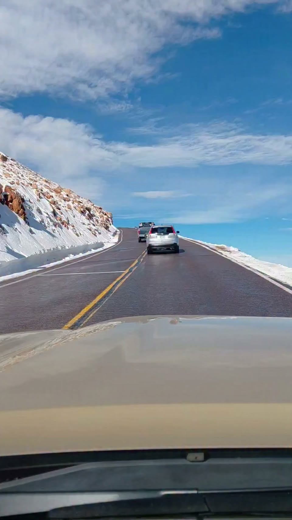 Scenic Drive Up Pikes Peak Highway