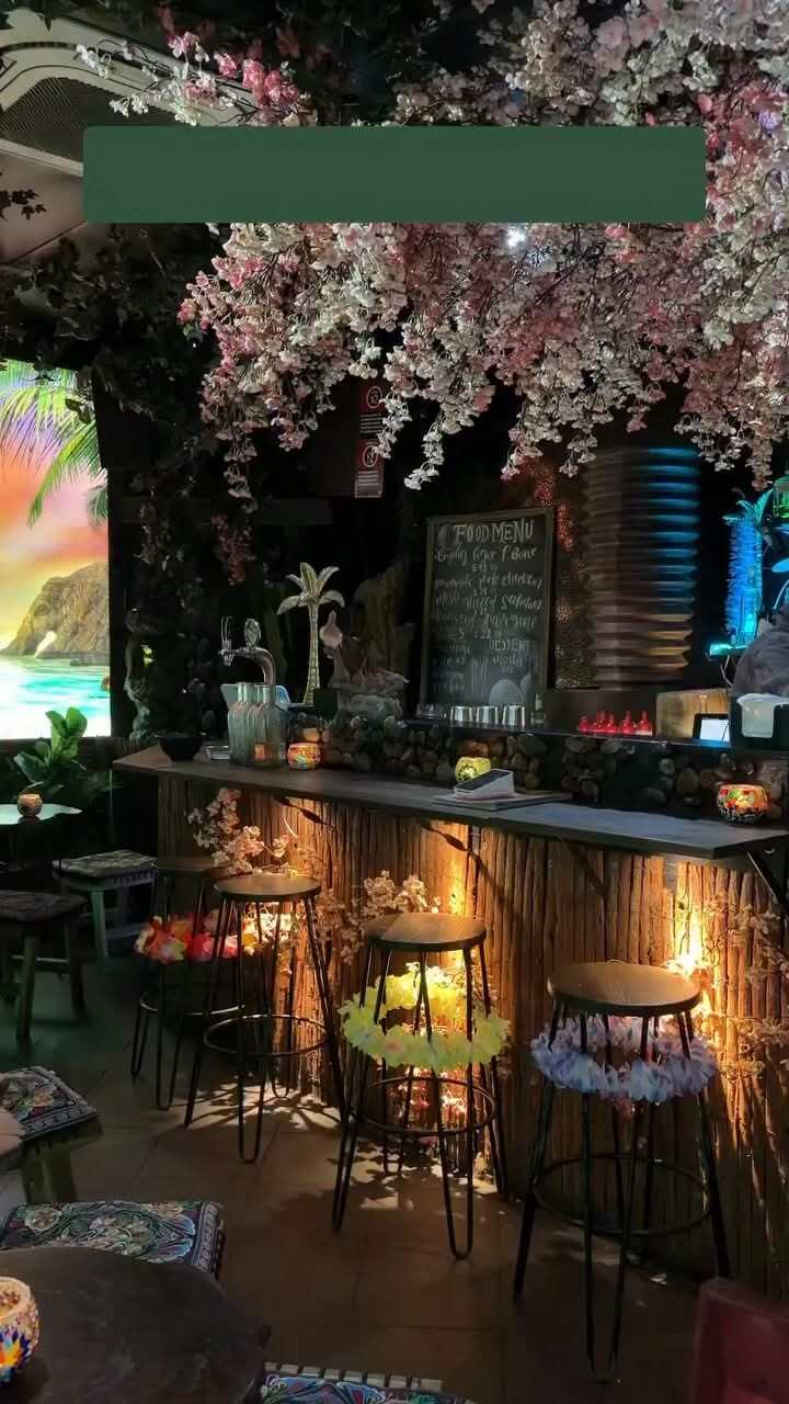 Baby Dragon Bar's Enchanting Atmosphere and Cuisine