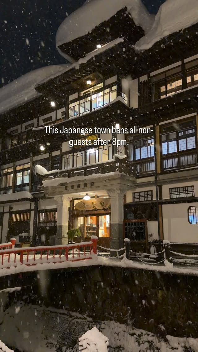 Magical Hot Spring Town Comes Alive After Dark