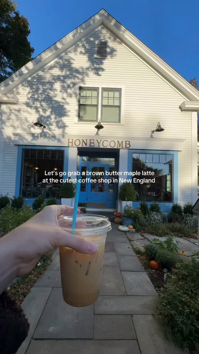 Fall Coffee Shop Favorites in Hamilton, MA