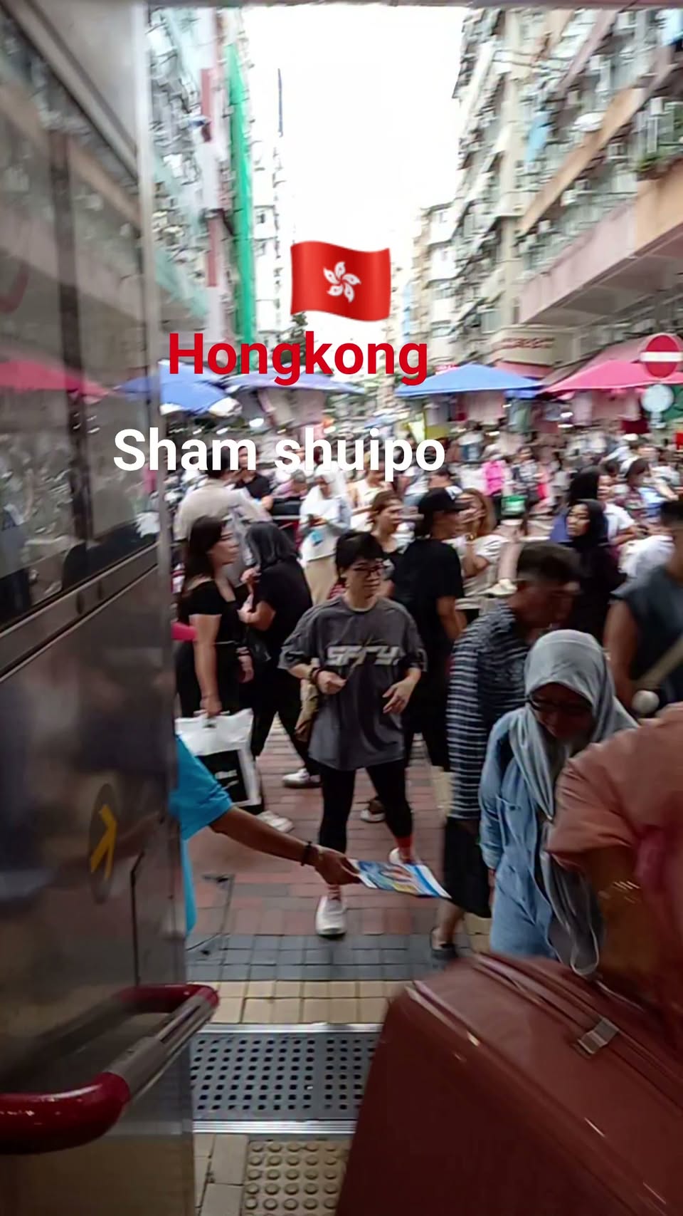 Sham Shui Po: A Vibrant Hong Kong Street Scene