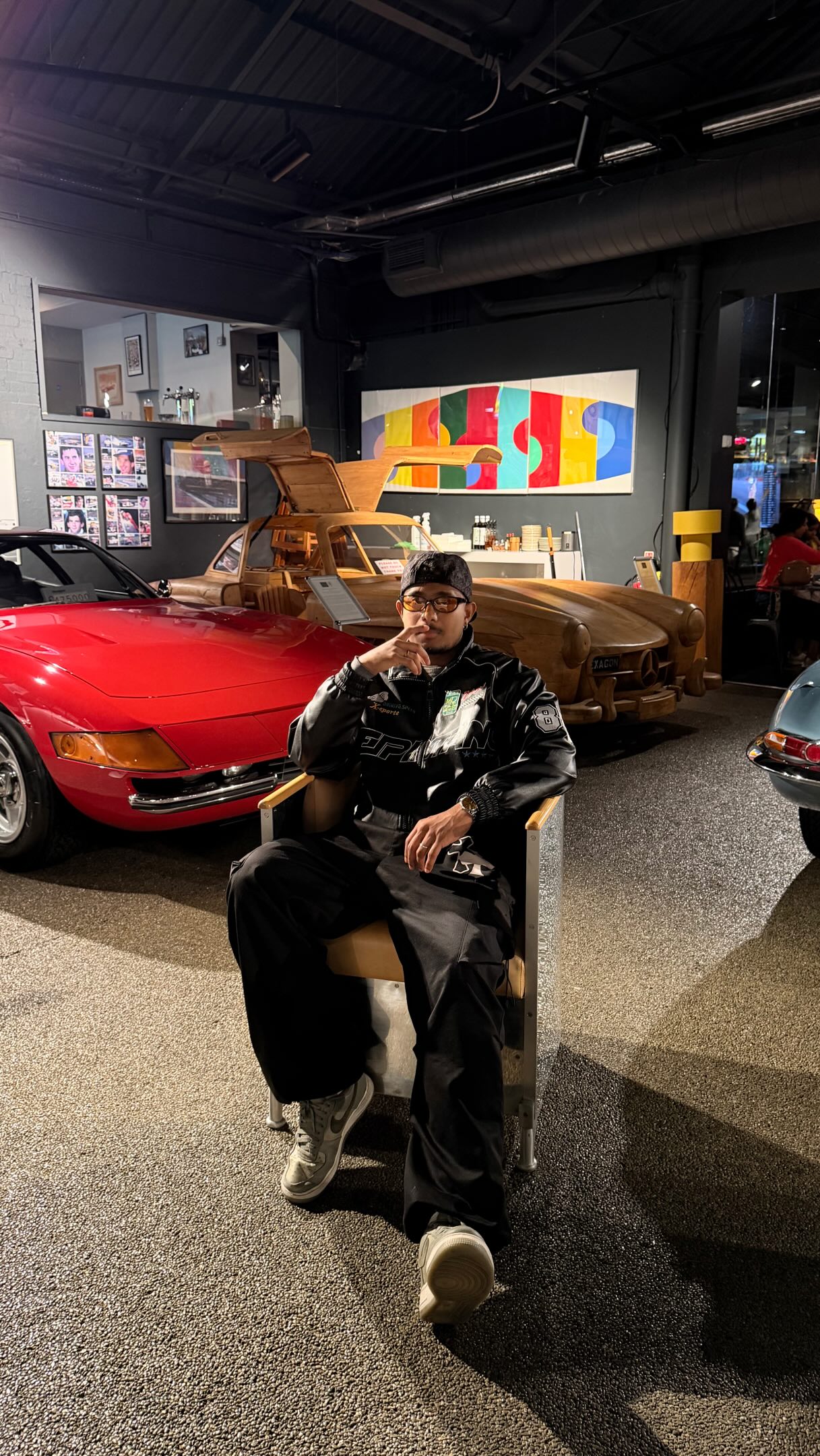 Car-Themed Bar Offers Unique Date Spot
