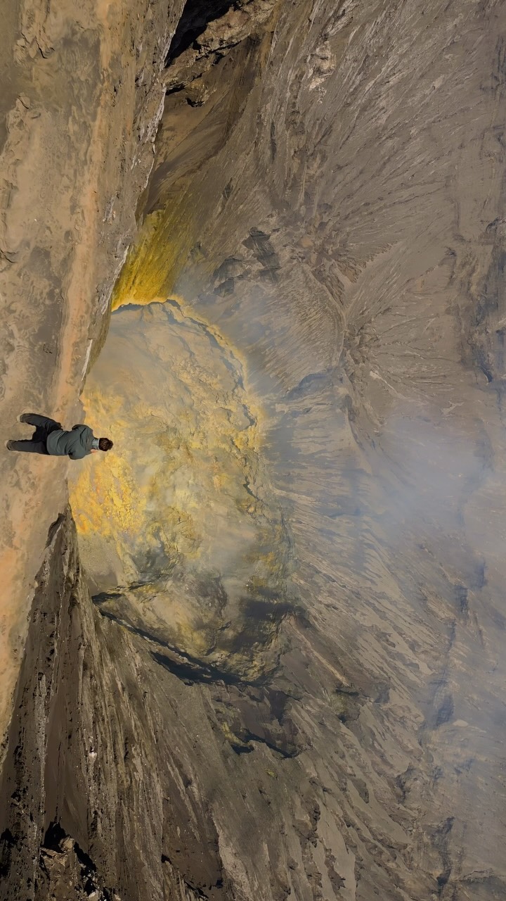Mount Bromo's Dramatic Volcanic Landscape