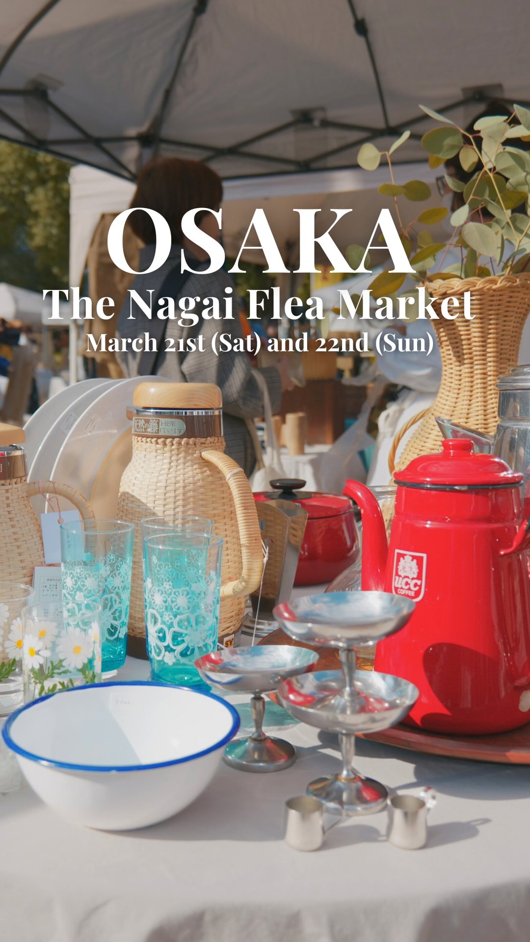 Osaka's Nagai Park Flea Market Offers Antiques