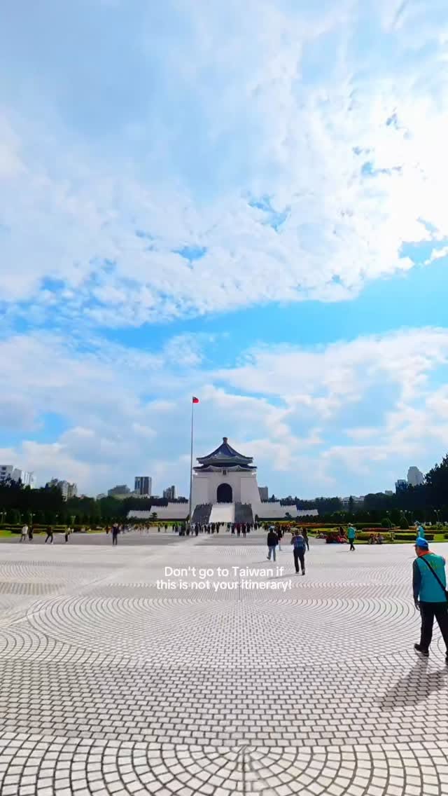 Taiwan Itinerary: Taipei, Taichung, North Coast Highlights