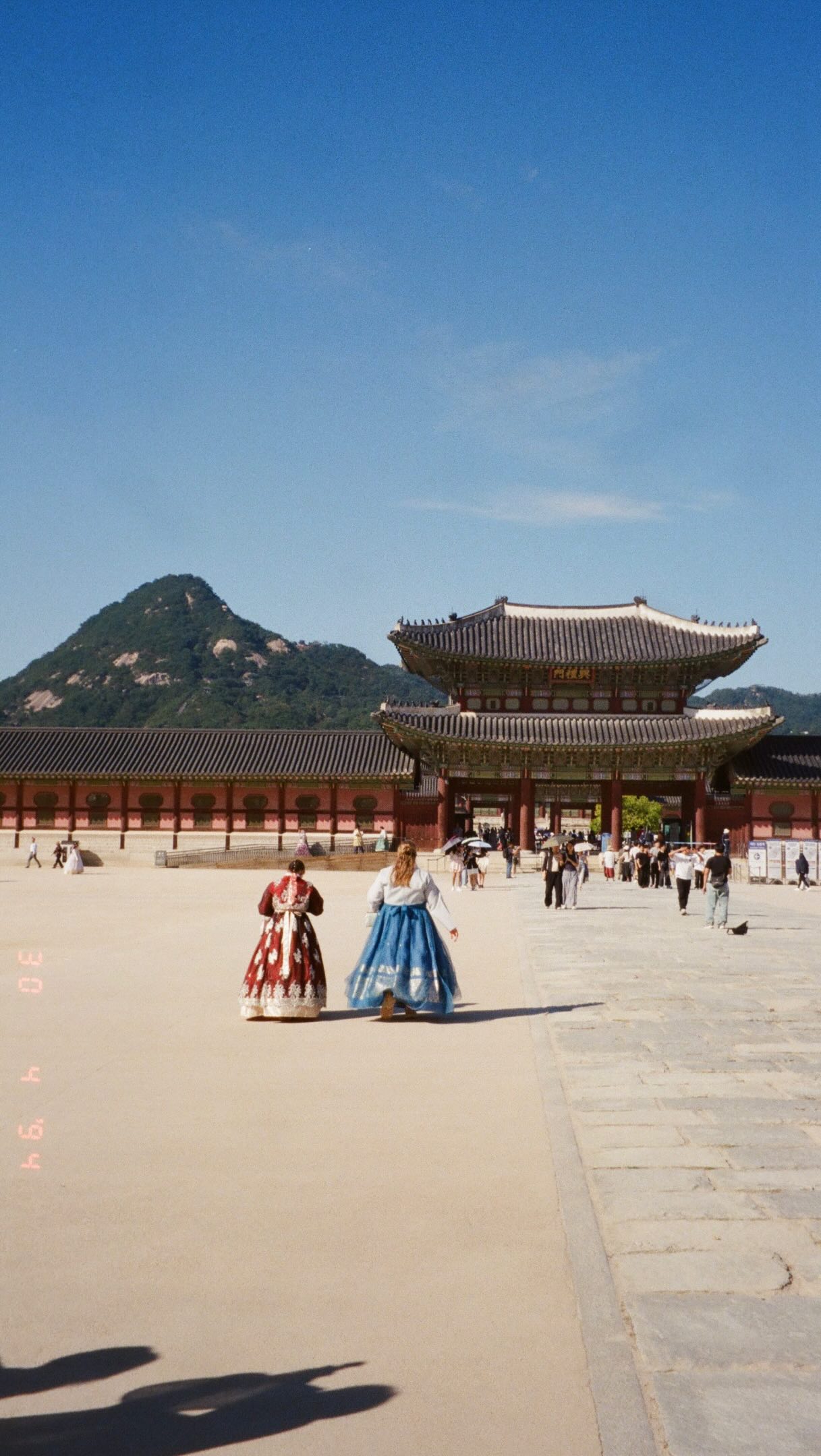 Seoul Food and Sights: Markets, Cafes, and Hotels