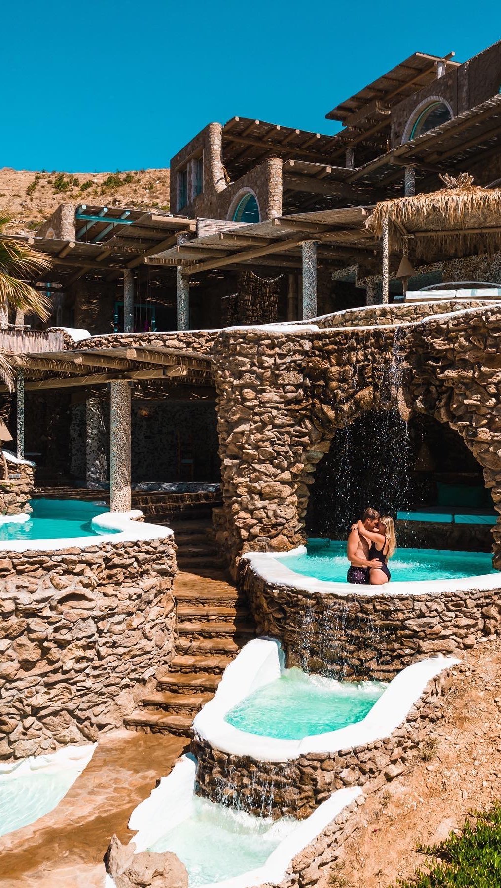 Luxury Hotels With Private Pools On Ios