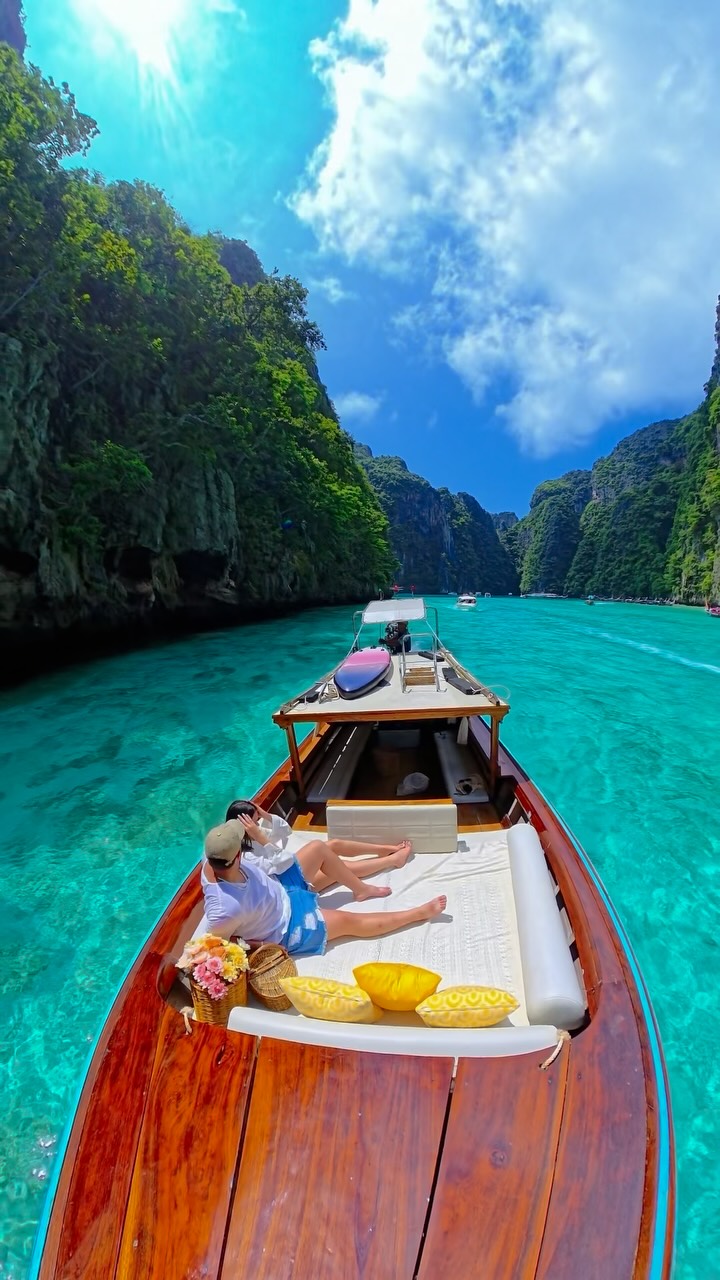 Island Lagoons And Limestone Cliffs
