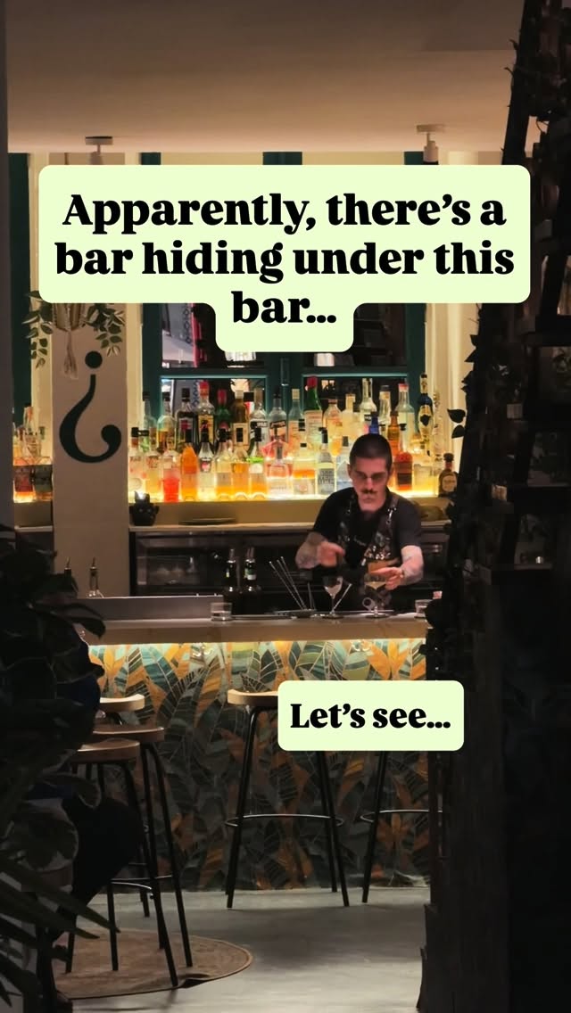 Porto's Hidden Speakeasy Cocktail Bar