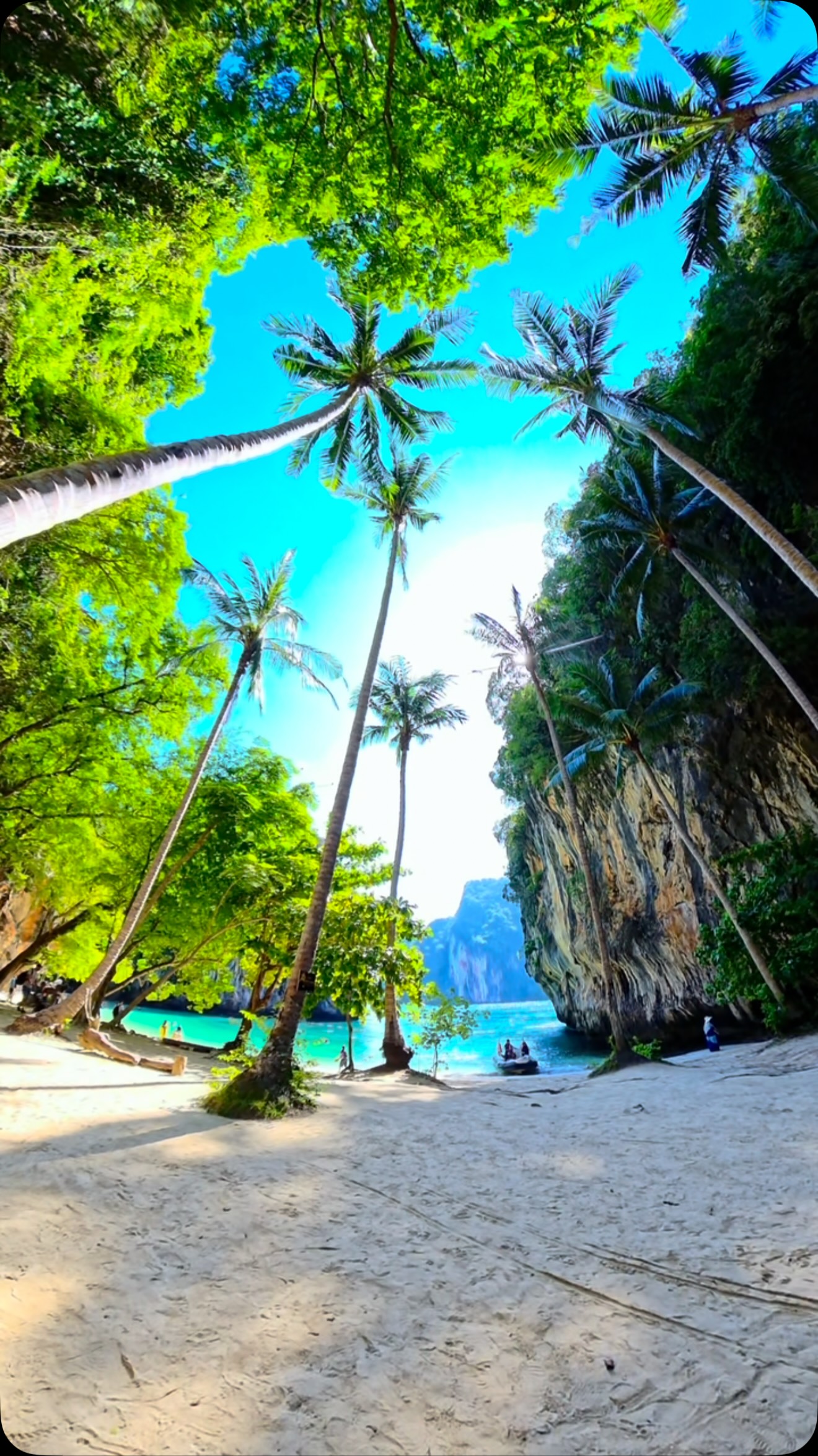 Krabi's Limestone Cliffs And Turquoise Waters