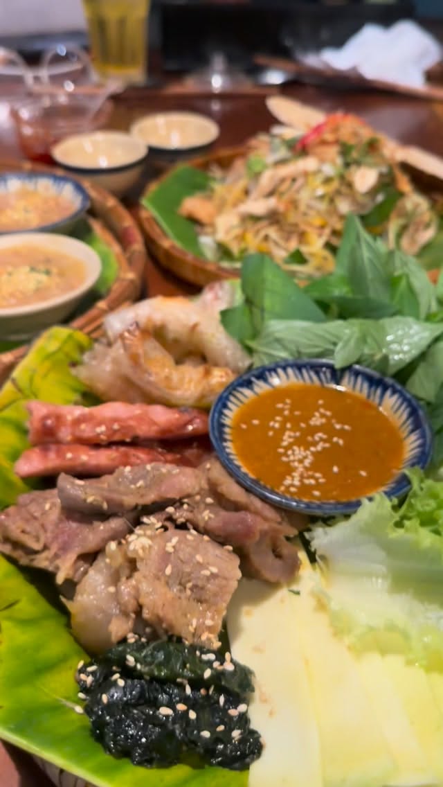 Cô Quyên Xứ Quảng Vietnamese Eatery Highlights