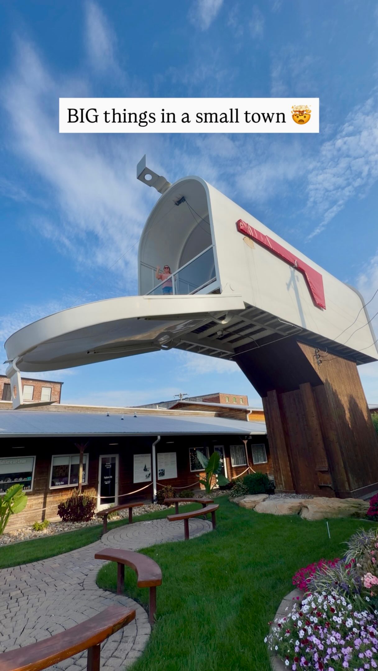 Casey Illinois: Home of World's Largest Attractions