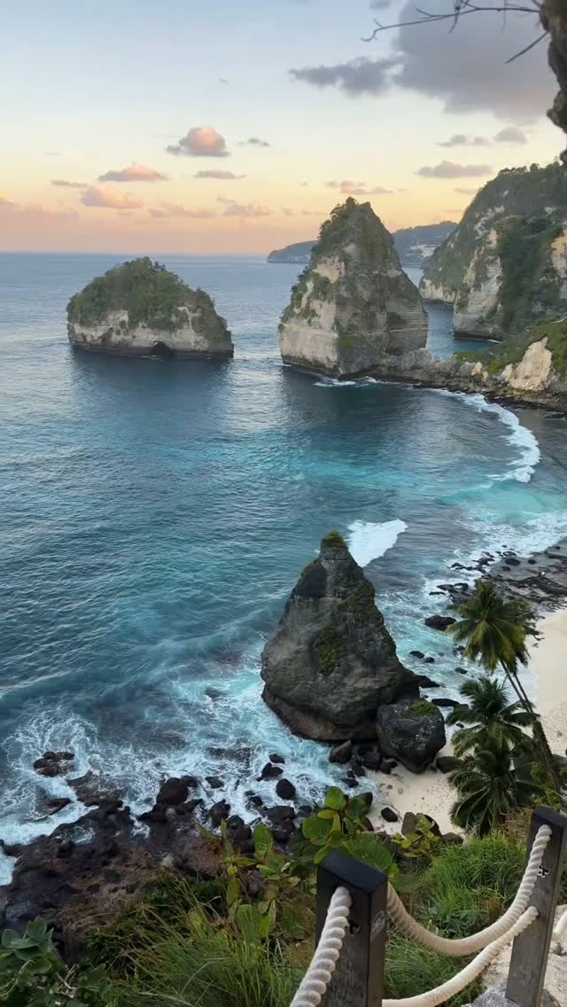 Diamond Beach on Penida Island Showcases Bali Beauty