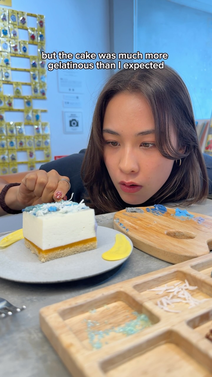 Art Cafe Offers Edible Cake Masterpieces