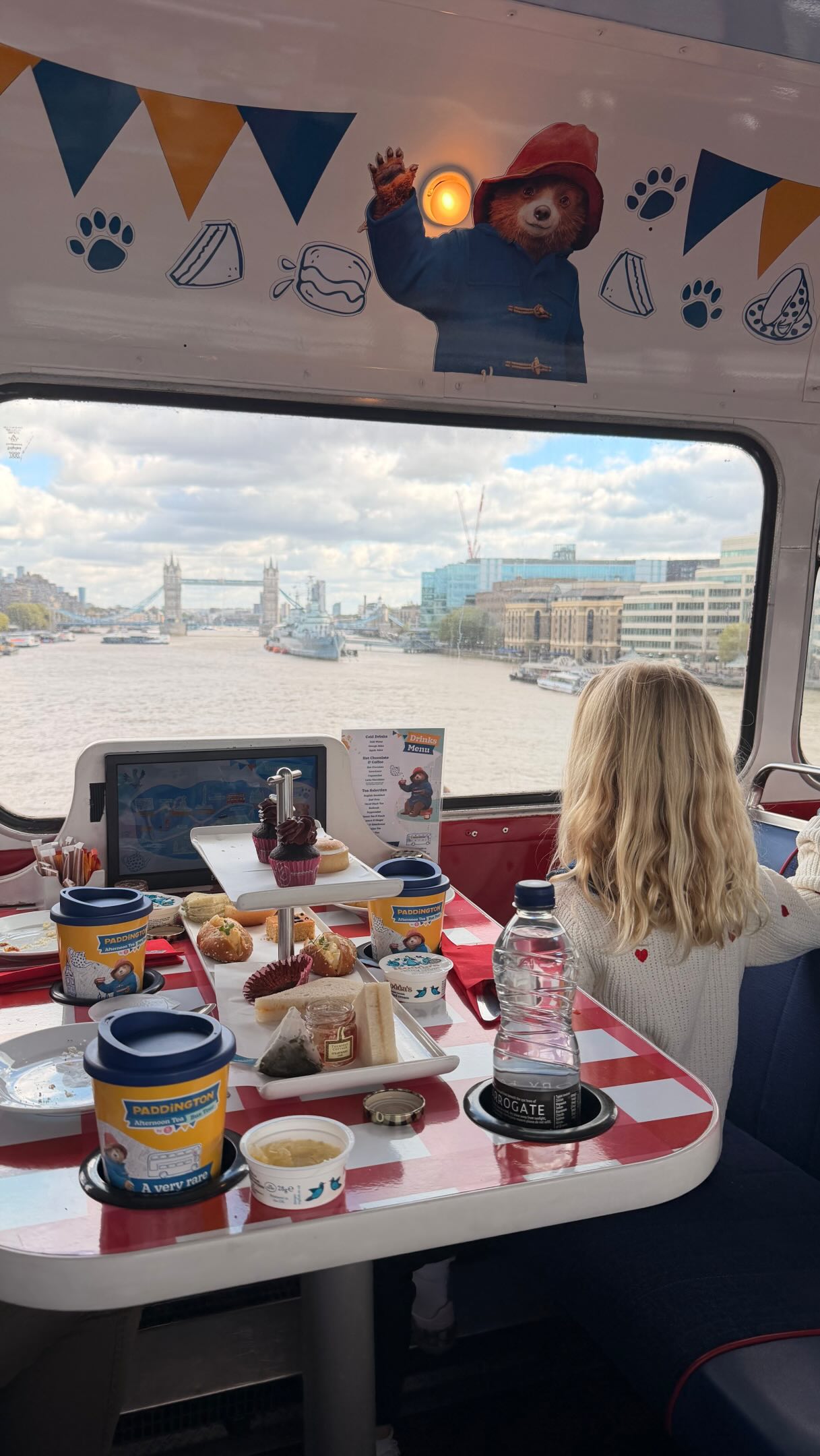 London Landmark Afternoon Tea Bus Tour