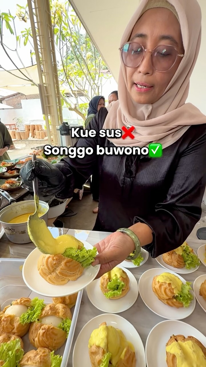 Yogyakarta Restaurant Offers Traditional Indonesian Cuisine