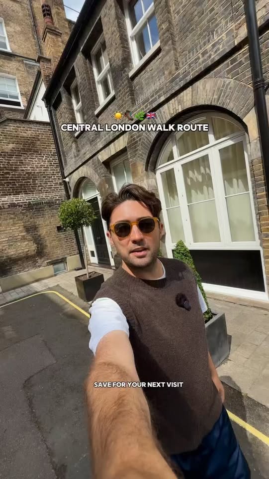 Central London Walking Route Through Mews Streets