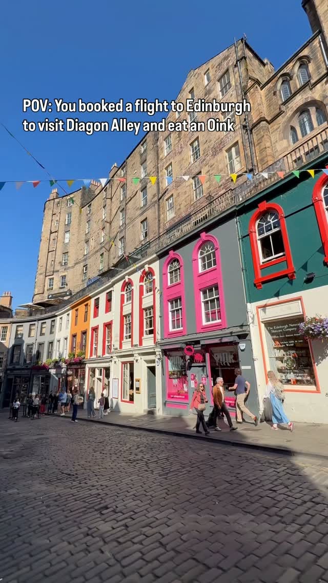 Edinburgh's Victoria Street: Diagon Alley Inspiration