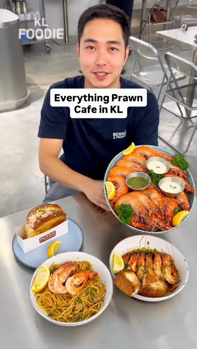 All-Prawn Cafe Showcases Locally Farmed Tiger Prawns