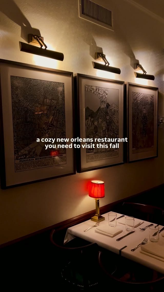 New Orleans Pub Features Cozy Ambiance