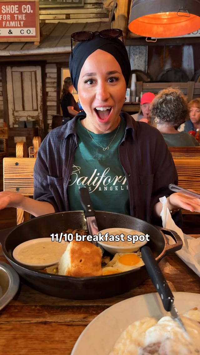 Rustic Breakfast Spot in Gatlinburg