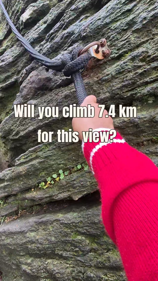 Autumn Climb Up Round Top Mountain
