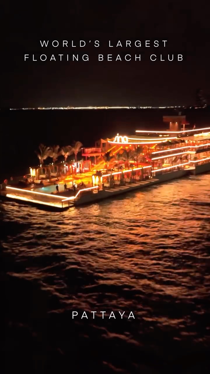 Sina Beach Club: Floating Nightlife Destination