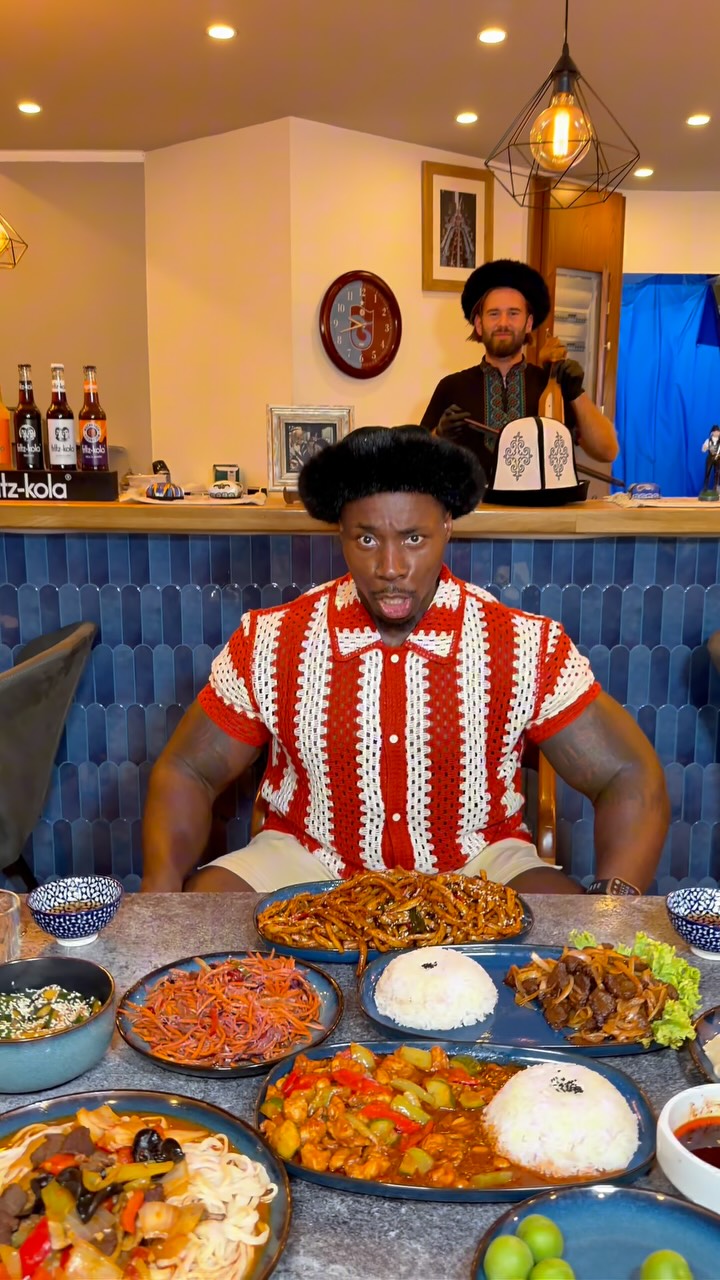 Lazjan Restaurant Serves Uyghur and Central Asian Delights