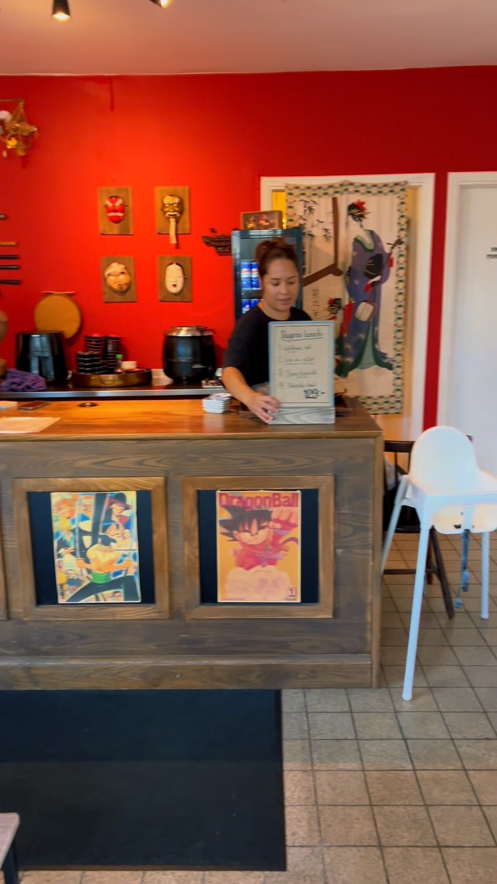 Nokogiri Sushi: A Traditional Japanese Dining Experience