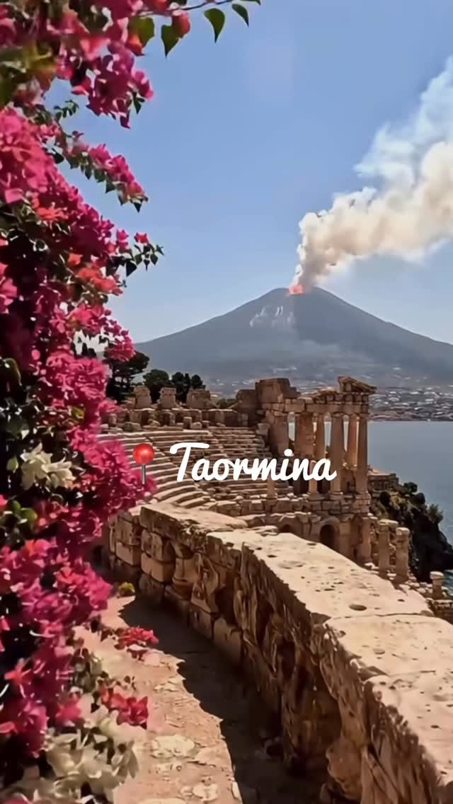 Taormina's Ancient Theatre & Mount Etna Views