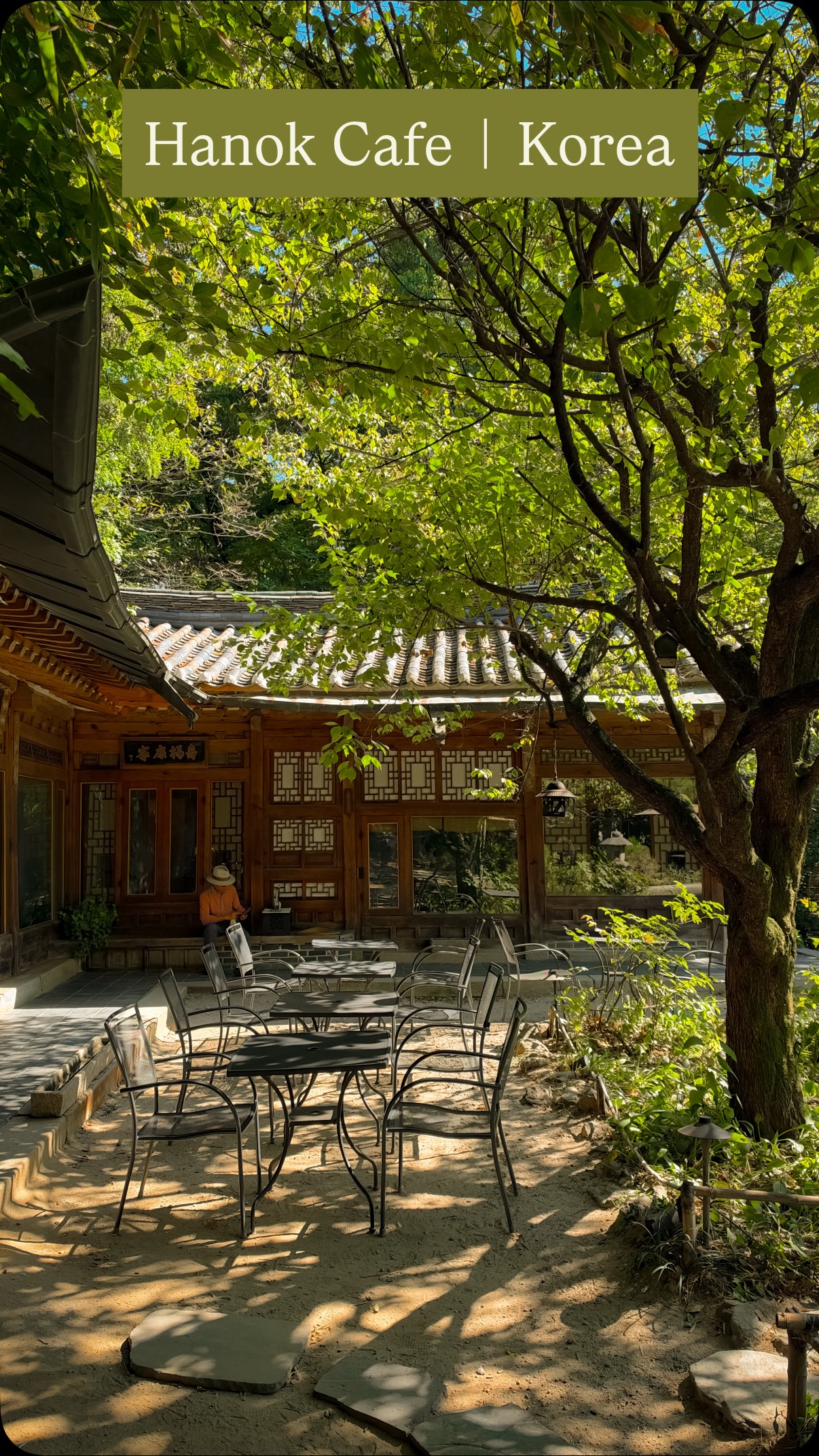 Historic Hanok Cafe With Serene Garden