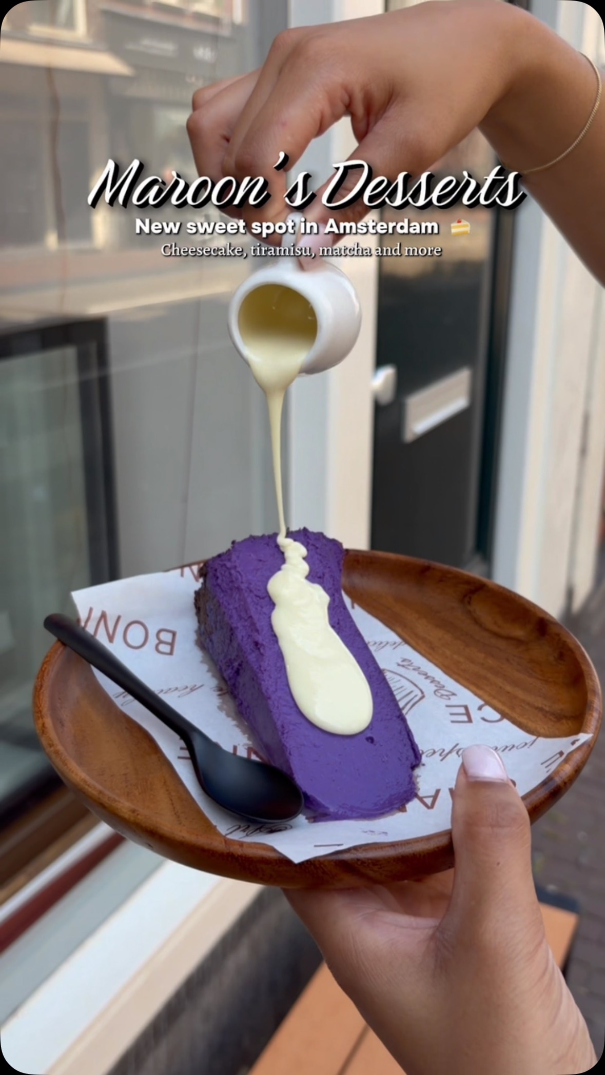 Amsterdam Dessert Shop Serves Freshly Made Treats