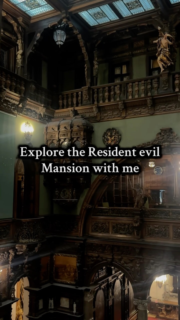 Peleș Castle's Opulent and Eerie Interior